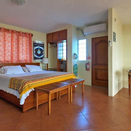 The Galeodan Suites Пуерто Бакерисо Морено Екстериор снимка