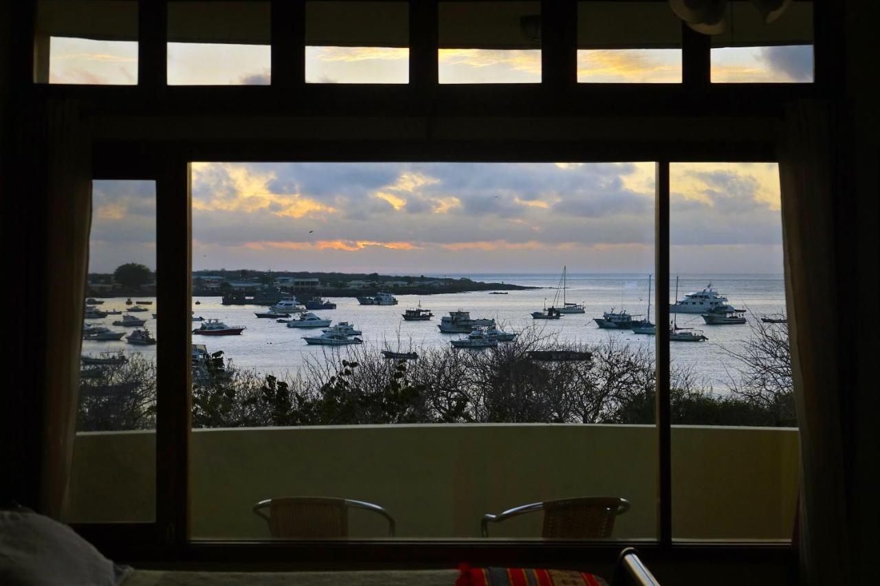 The Galeodan Suites Пуерто Бакерисо Морено Екстериор снимка