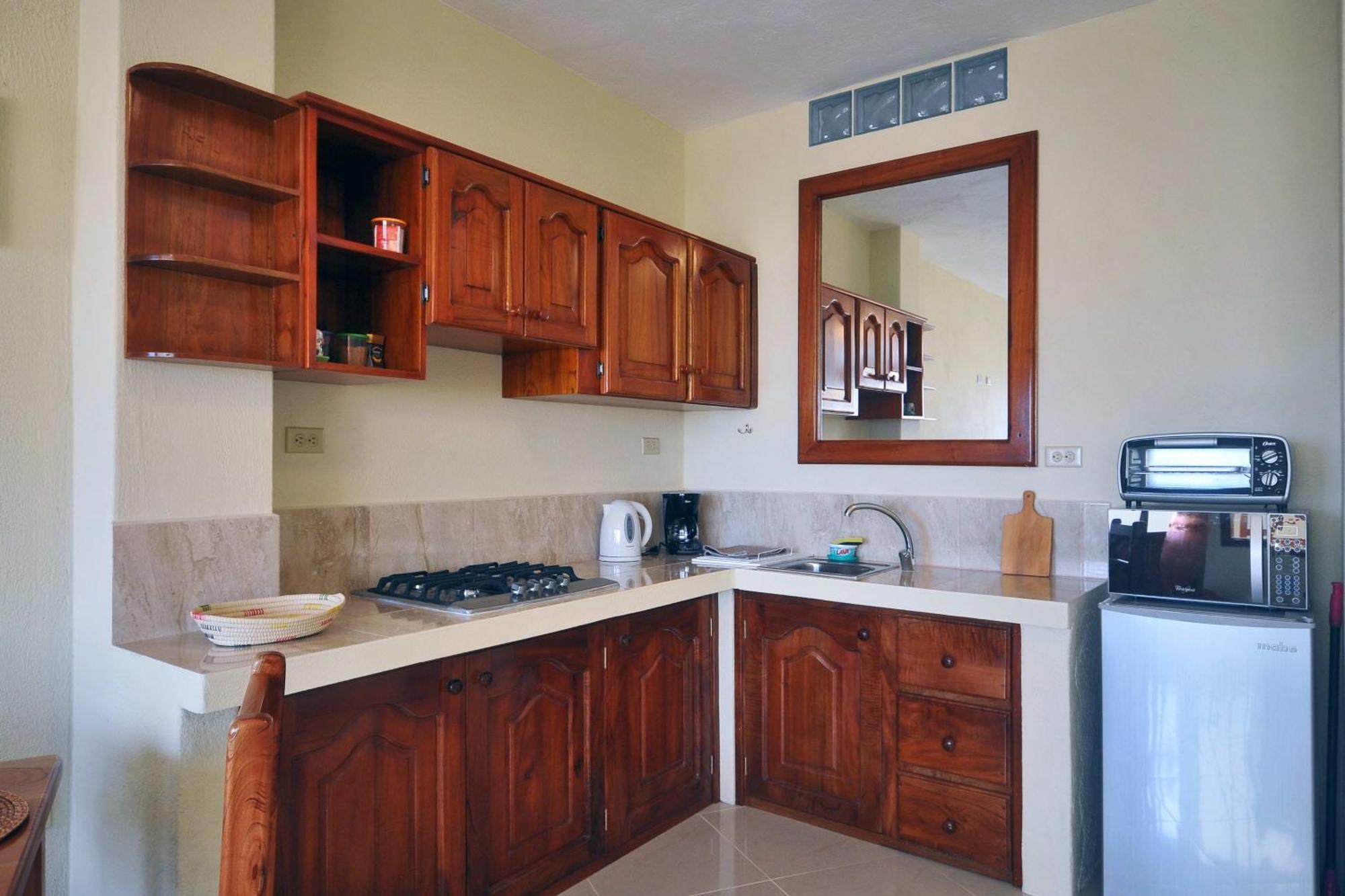 The Galeodan Suites Пуерто Бакерисо Морено Стая снимка